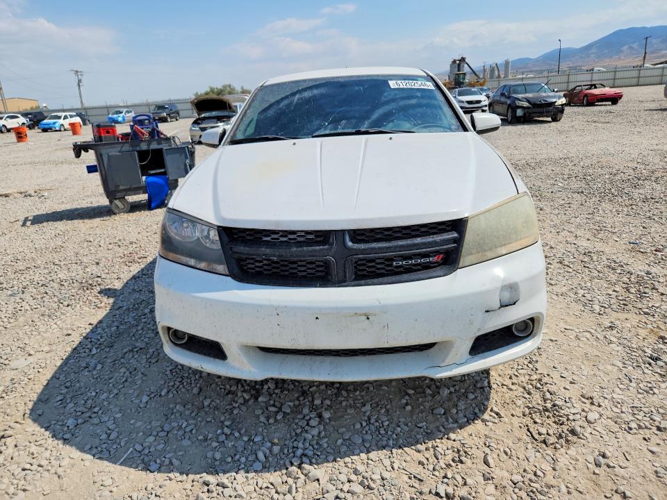 61202546 :رقم المزاد ، 1C3CDZCB9EN237507 vin ، 2014 Dodge Avenger مزاد بيع