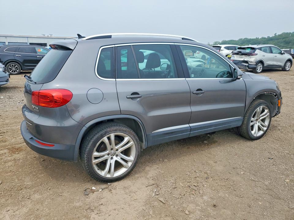 2012 Volkswagen Tiguan მანქანა იყიდება აუქციონზე, vin: WVGBV7AX5CW000443, აუქციონის ნომერი: 61869606
