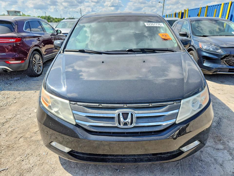 62267776 :رقم المزاد ، 5FNRL5H97CB132077 vin ، 2012 Honda Odyssey مزاد بيع