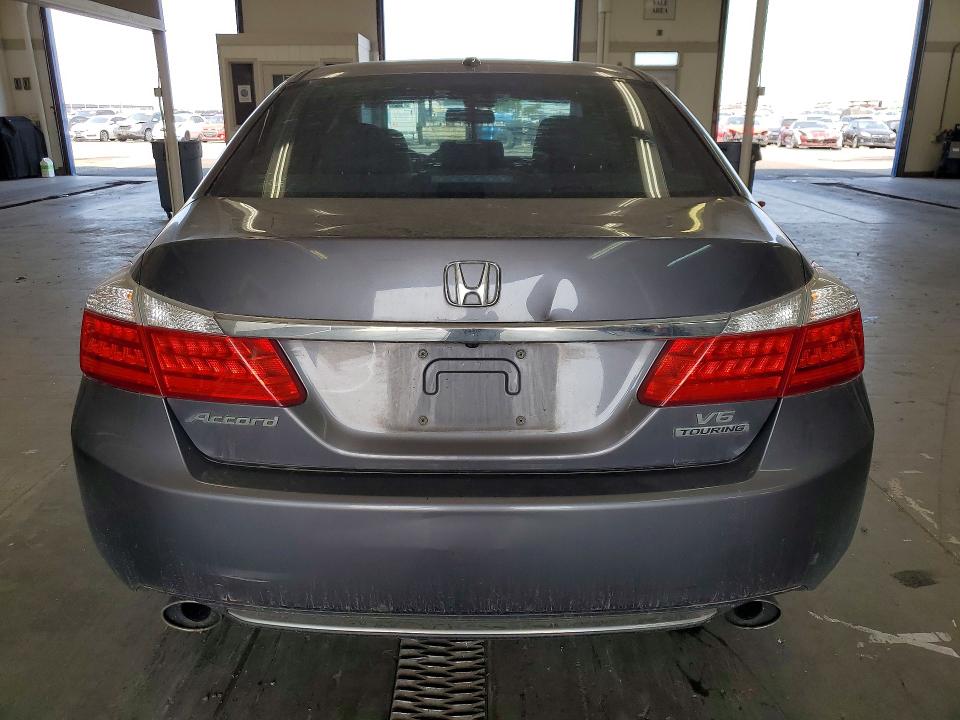 62210766 :رقم المزاد ، 1HGCR3F94DA033840 vin ، 2013 Honda Accord مزاد بيع