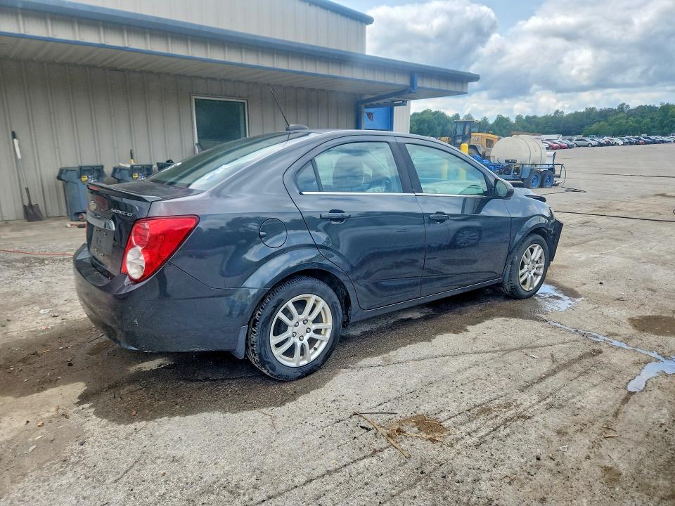 2015 Chevrolet Sonic მანქანა იყიდება აუქციონზე, vin: 1G1JC5SH3F4149847, აუქციონის ნომერი: 62109486