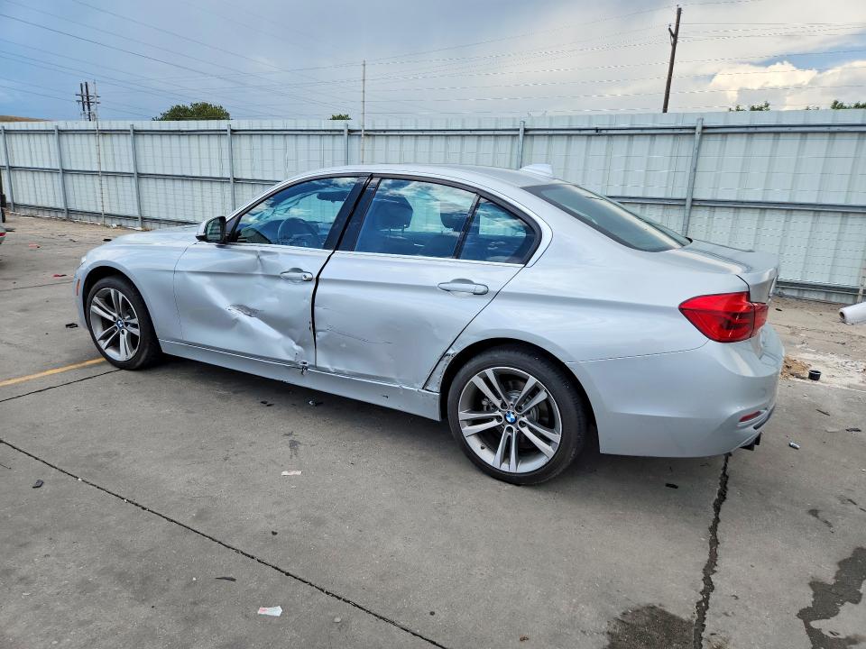 2018 Bmw 330 მანქანა იყიდება აუქციონზე, vin: WBA8D9G51JNU71461, აუქციონის ნომერი: 62704526