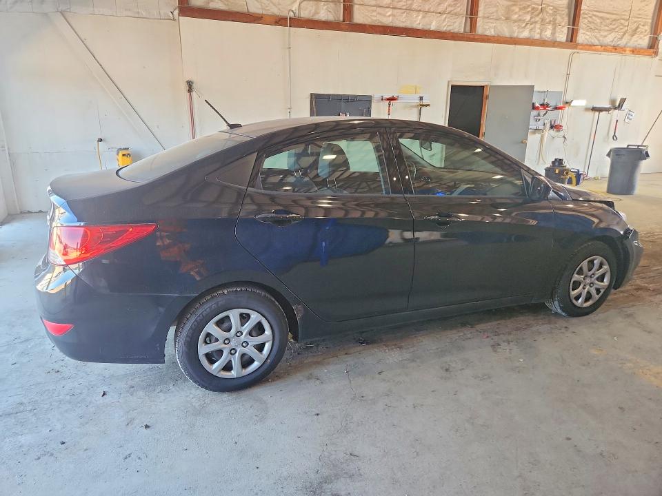 2014 Hyundai Accent მანქანა იყიდება აუქციონზე, vin: KMHCT4AE7EU742770, აუქციონის ნომერი: 60693686