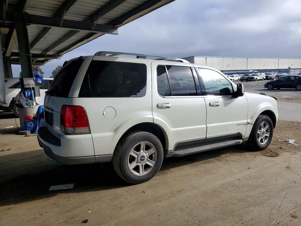 Продажа на аукционе авто 2004 Lincoln Aviator, vin: 5LMEU88HX4ZJ01060, номер лота: 62812376