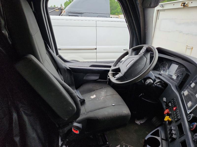 Продажа на аукционе авто 2026 Freightliner Cascadia 126, vin: 3AKJHHDR2TSWS0272, номер лота: 61211046