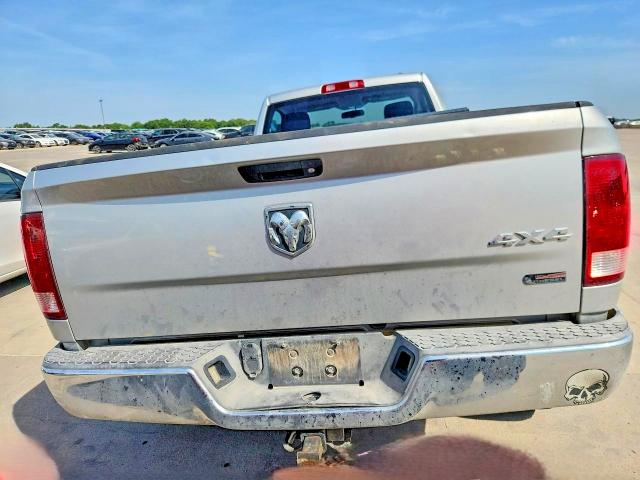 62659426 :رقم المزاد ، 3C6LD5AL0CG306453 vin ، 2012 Dodge Ram 2500 مزاد بيع