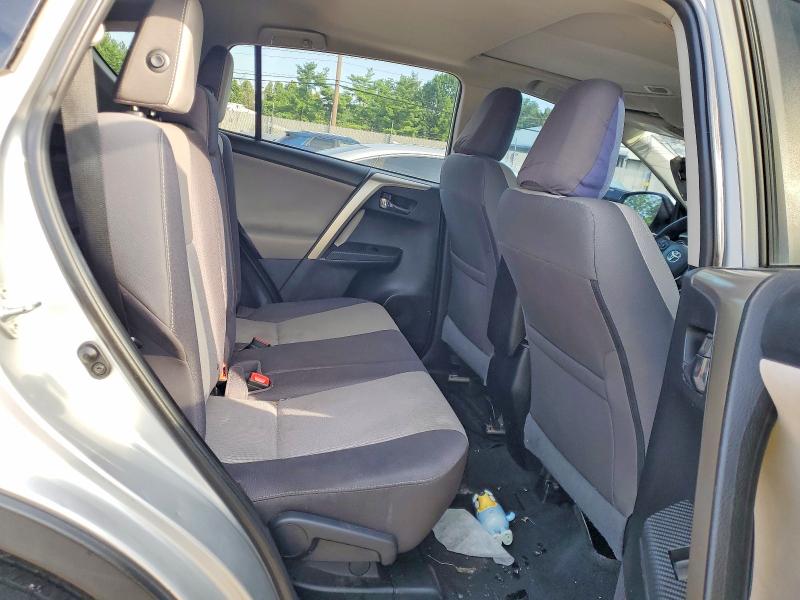 61089436 :رقم المزاد ، 2T3RFREV2FW345100 vin ، 2015 Toyota Rav4 مزاد بيع