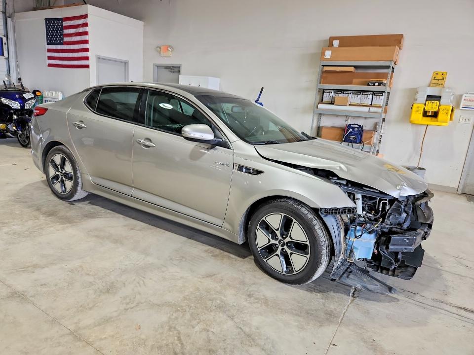 60638296 :رقم المزاد ، KNAGM4AD8D5057158 vin ، 2013 Kia Optima مزاد بيع