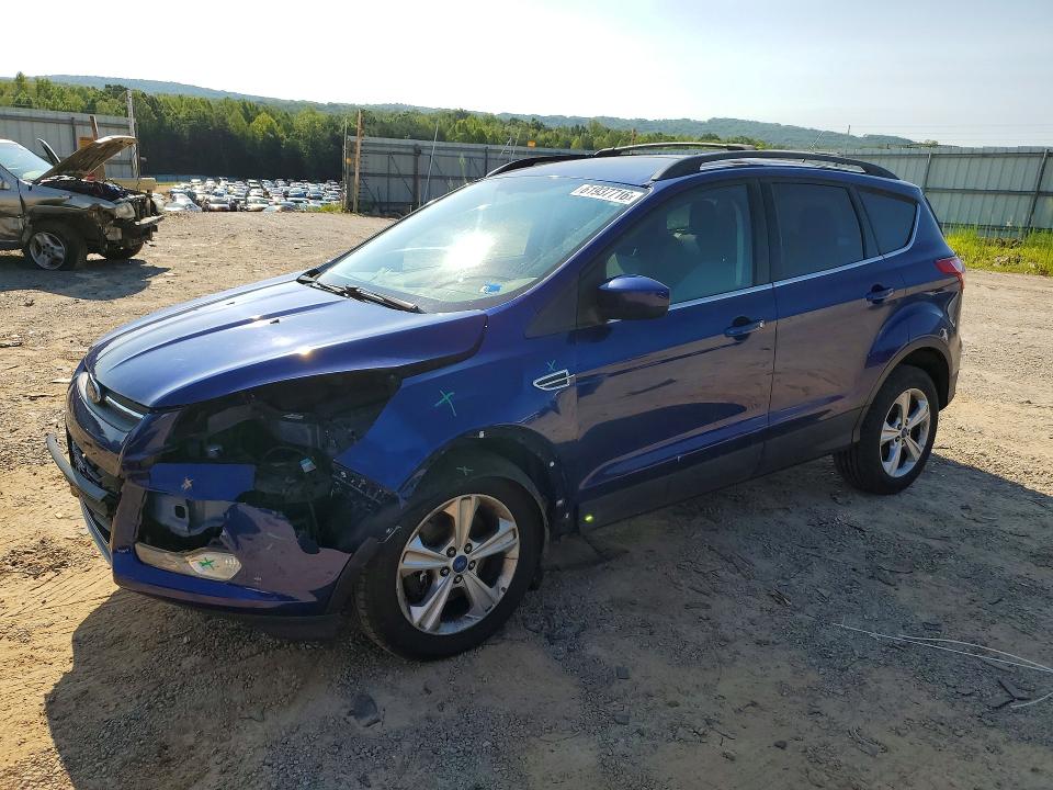 2013 Ford Escape მანქანა იყიდება აუქციონზე, vin: 1FMCU9G90DUC95573, აუქციონის ნომერი: 61937716