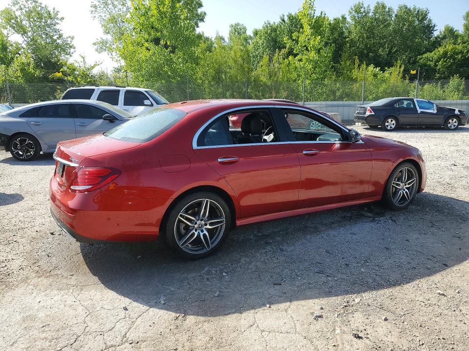 59276076 :رقم المزاد ، WDDZF4KB1HA230699 vin ، 2017 Mercedes-benz E مزاد بيع