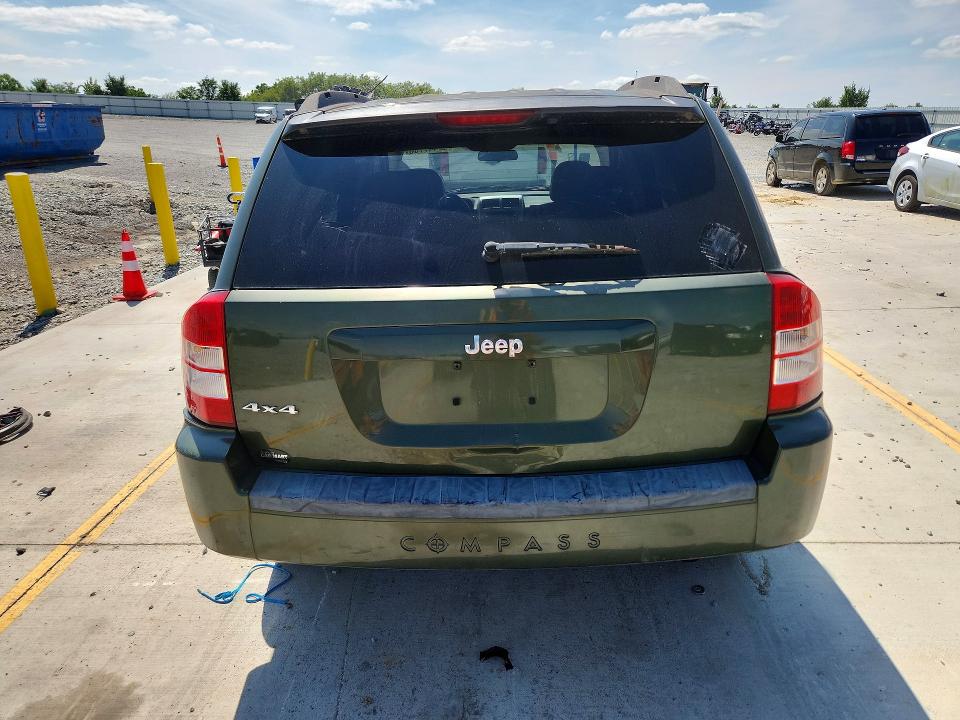 2008 Jeep Compass მანქანა იყიდება აუქციონზე, vin: 1J8FF47W98D534136, აუქციონის ნომერი: 62447786