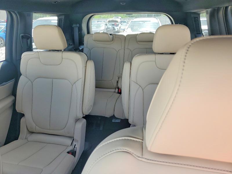 Продаж на аукціоні авто 2025 Jeep Grand Cherokee, vin: 1C4RJKBG8S8761048, номер лоту: 59175586