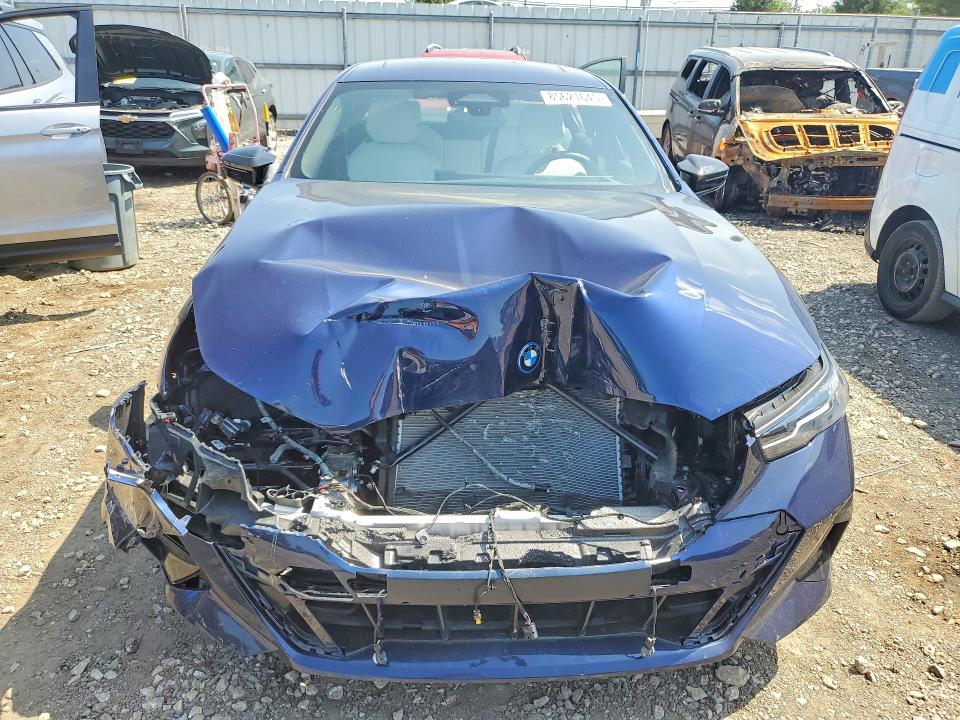 85621645 :رقم المزاد ، WBY43FK03SCU91818 vin ، 2025 Bmw I5 مزاد بيع