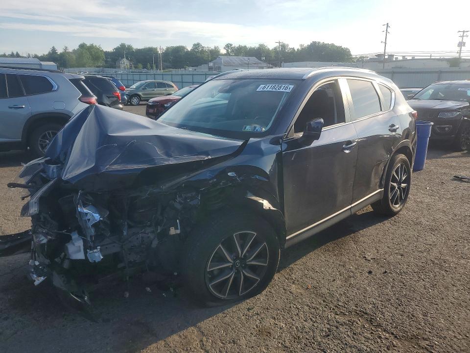 Продажа на аукционе авто 2018 Mazda Cx-5, vin: JM3KFBCM1J0475568, номер лота: 61182816