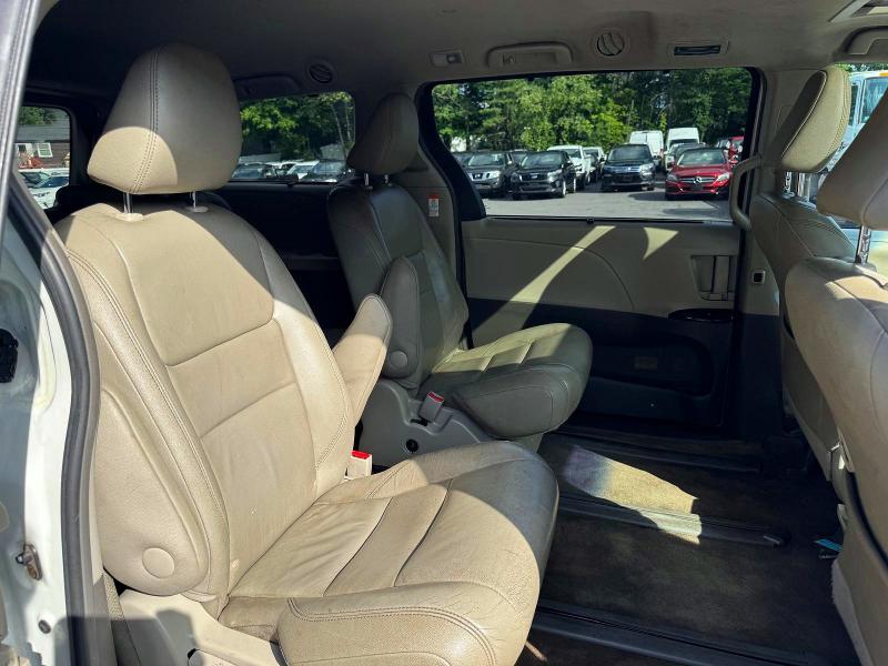 Aukcja sprzedaży 2017 Toyota Sienna, vin: 5TDDZ3DC4HS159092, numer aukcji: 62628846