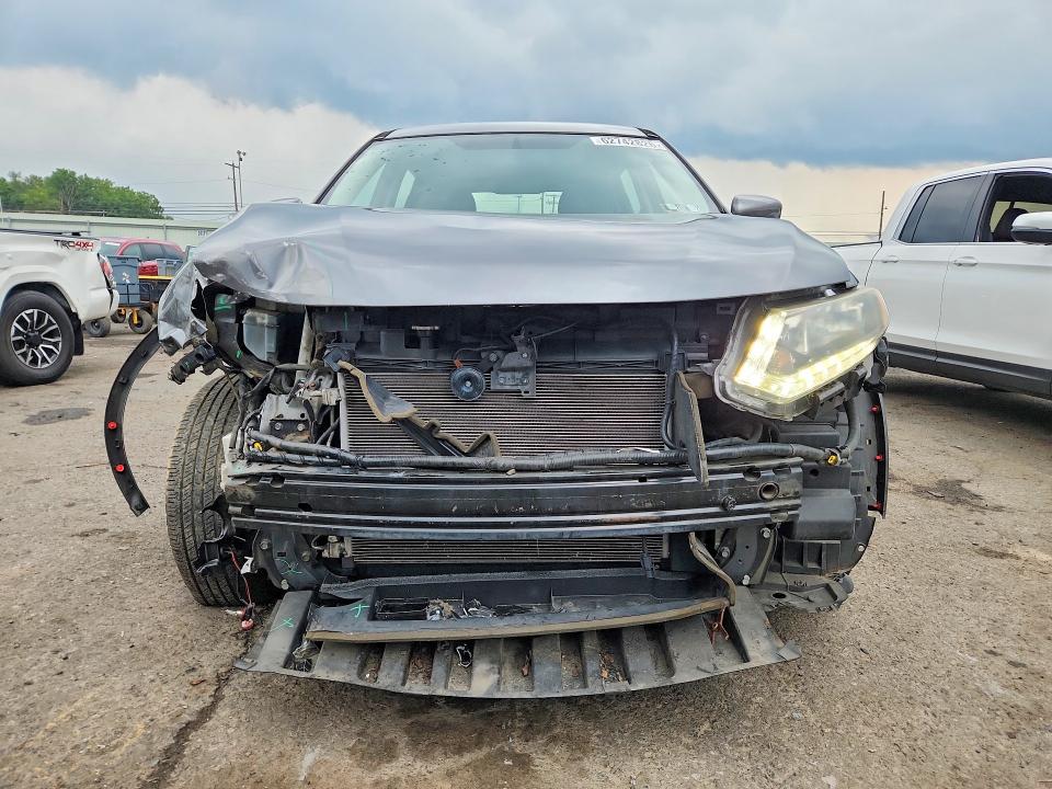 62742826 :رقم المزاد ، 5N1AT2MV9GC831174 vin ، 2016 Nissan Rogue مزاد بيع