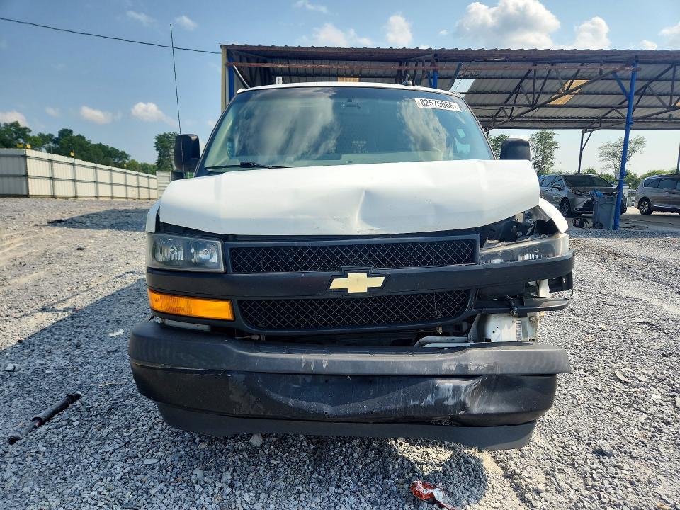 2019 Chevrolet Express G2500 მანქანა იყიდება აუქციონზე, vin: 1GCWGAFP5K1303241, აუქციონის ნომერი: 62575066