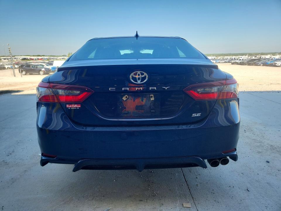 Продаж на аукціоні авто 2022 Toyota Camry, vin: 4T1G11AK6NU075735, номер лоту: 60322776