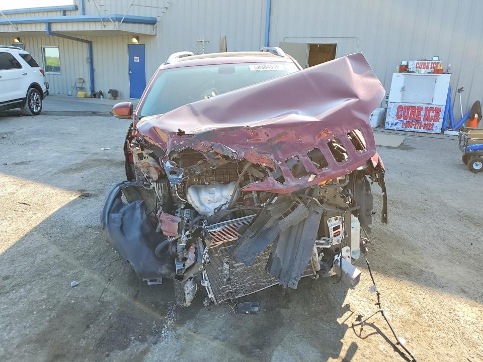 58984836 :رقم المزاد ، 1C4PJLLB4KD384032 vin ، 2019 Jeep Cherokee مزاد بيع