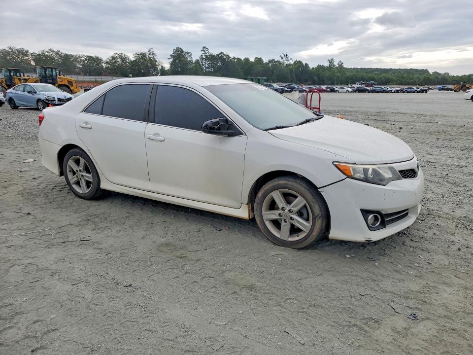 62311516 :رقم المزاد ، 4T1BF1FK2CU101216 vin ، 2012 Toyota Camry مزاد بيع