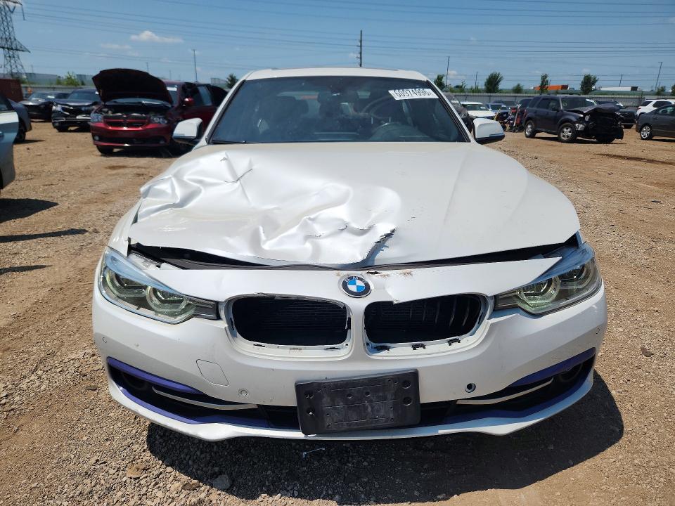 2016 Bmw 328 მანქანა იყიდება აუქციონზე, vin: WBA8E3C59GK500294, აუქციონის ნომერი: 60974996