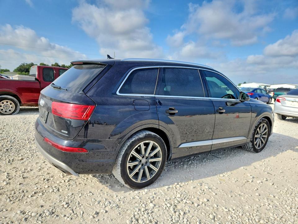 62495616 :رقم المزاد ، WA1LAAF76KD047673 vin ، 2019 Audi Q7 مزاد بيع