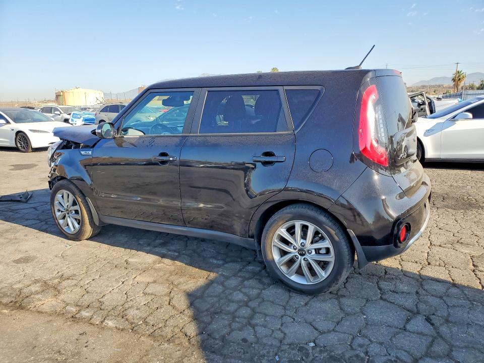 Продажа на аукционе авто 2017 Kia Soul, vin: KNDJP3A58H7439008, номер лота: 61418716