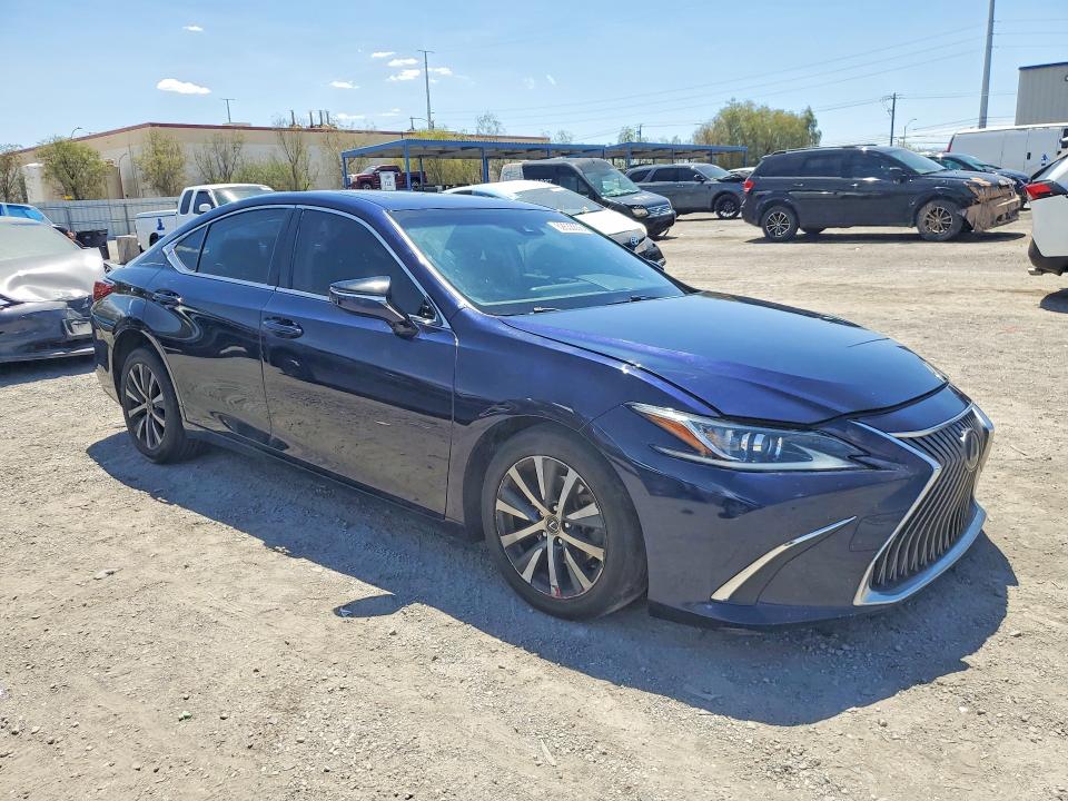 62633836 :رقم المزاد ، JTHBZ1B18K2002191 vin ، 2019 Lexus Es مزاد بيع