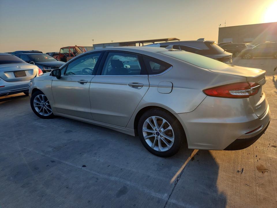 59699626 :رقم المزاد ، 3FA6P0HD3KR176319 vin ، 2019 Ford Fusion مزاد بيع