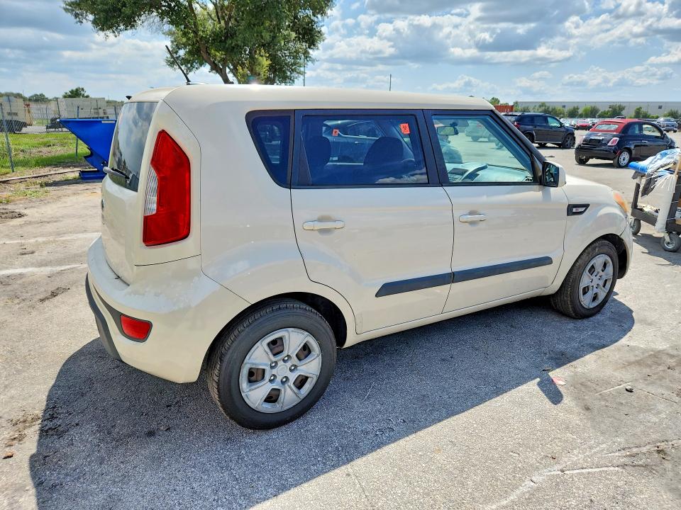 Продажа на аукционе авто 2013 Kia Soul, vin: KNDJT2A50D7770620, номер лота: 62277156