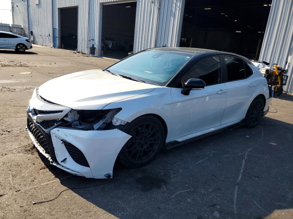 2021 Toyota Camry მანქანა იყიდება აუქციონზე, vin: 4T1KZ1AK9MU058462, აუქციონის ნომერი: 60561416
