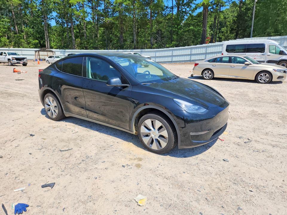 63283216 :رقم المزاد ، 7SAYGDEE2NA015036 vin ، 2022 Tesla Model Y مزاد بيع