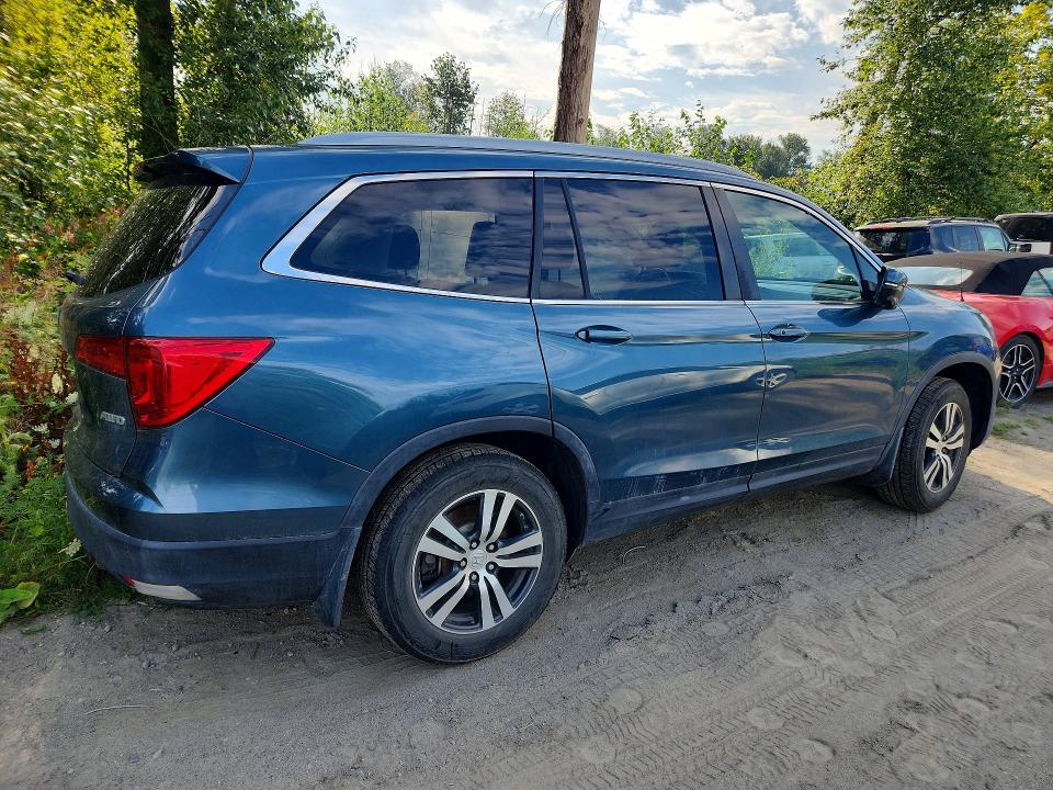 Продаж на аукціоні авто 2017 Honda Pilot, vin: 5FNYF6H78HB501737, номер лоту: 59241476