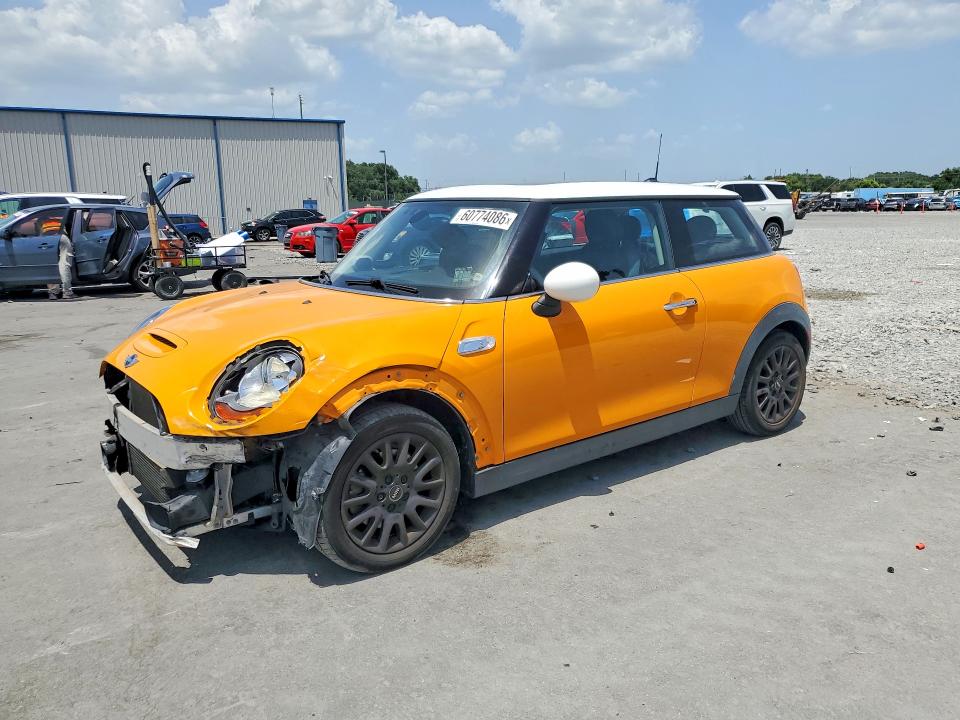 Продаж на аукціоні авто 2017 Mini Cooper, vin: WMWXP7C57H3B93820, номер лоту: 60774086