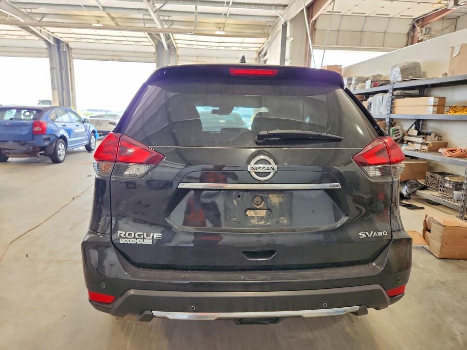 Продажа на аукционе авто 2020 Nissan Rogue, vin: JN8AT2MV7LW100129, номер лота: 61170406