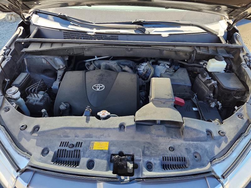 2018 Toyota Highlander მანქანა იყიდება აუქციონზე, vin: 5TDJZRFH9JS905993, აუქციონის ნომერი: 59403476