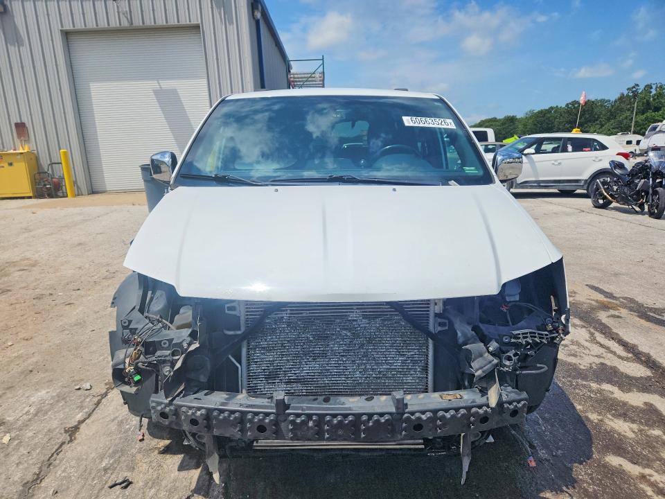 60663526 :رقم المزاد ، 2C4RDGEG3JR222307 vin ، 2018 Dodge Grand Caravan مزاد بيع