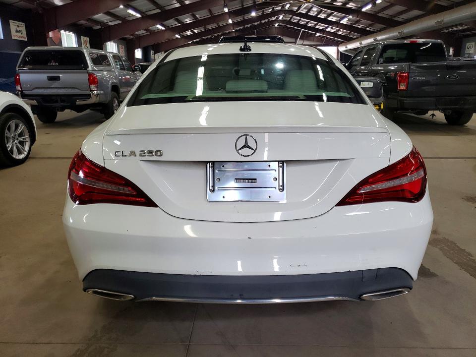 Продажа на аукционе авто 2018 Mercedes-benz Cla, vin: WDDSJ4EB6JN534119, номер лота: 60912796