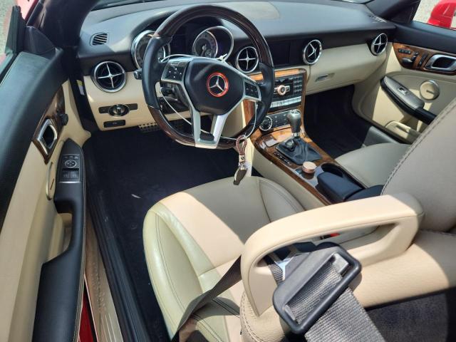 62043516 :رقم المزاد ، WDDPK4HA8EF085967 vin ، 2014 Mercedes-benz Slk مزاد بيع