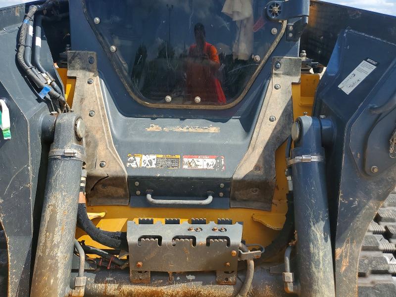 Продажа на аукционе авто 2025 John Deere 335p, vin: 1T0335PACSFF06769, номер лота: 58804296