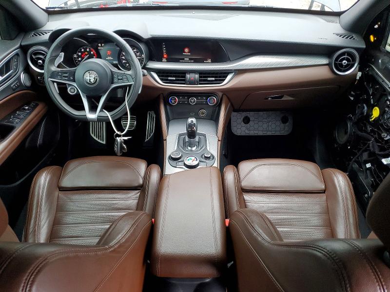 2018 Alfa Romeo Stelvio მანქანა იყიდება აუქციონზე, vin: ZASFAKNN9J7C26805, აუქციონის ნომერი: 61533566