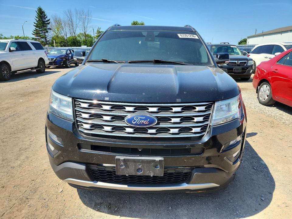 63301296 :رقم المزاد ، 1FM5K8F86HGE31100 vin ، 2017 Ford Explorer مزاد بيع