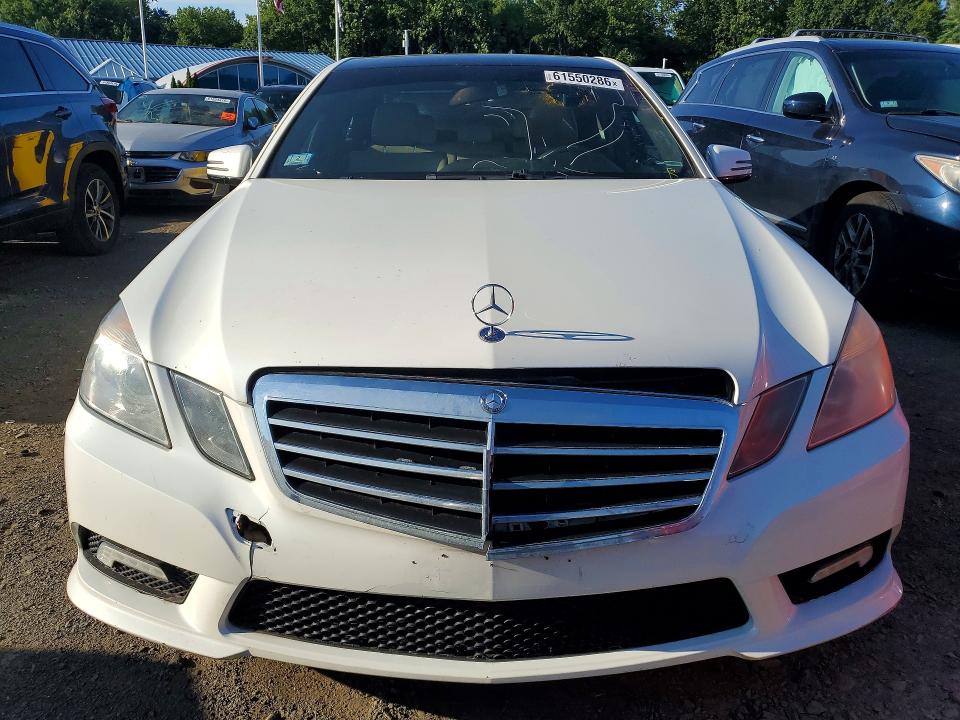 2011 Mercedes-benz E მანქანა იყიდება აუქციონზე, vin: WDDHF8HB7BA453704, აუქციონის ნომერი: 61550286