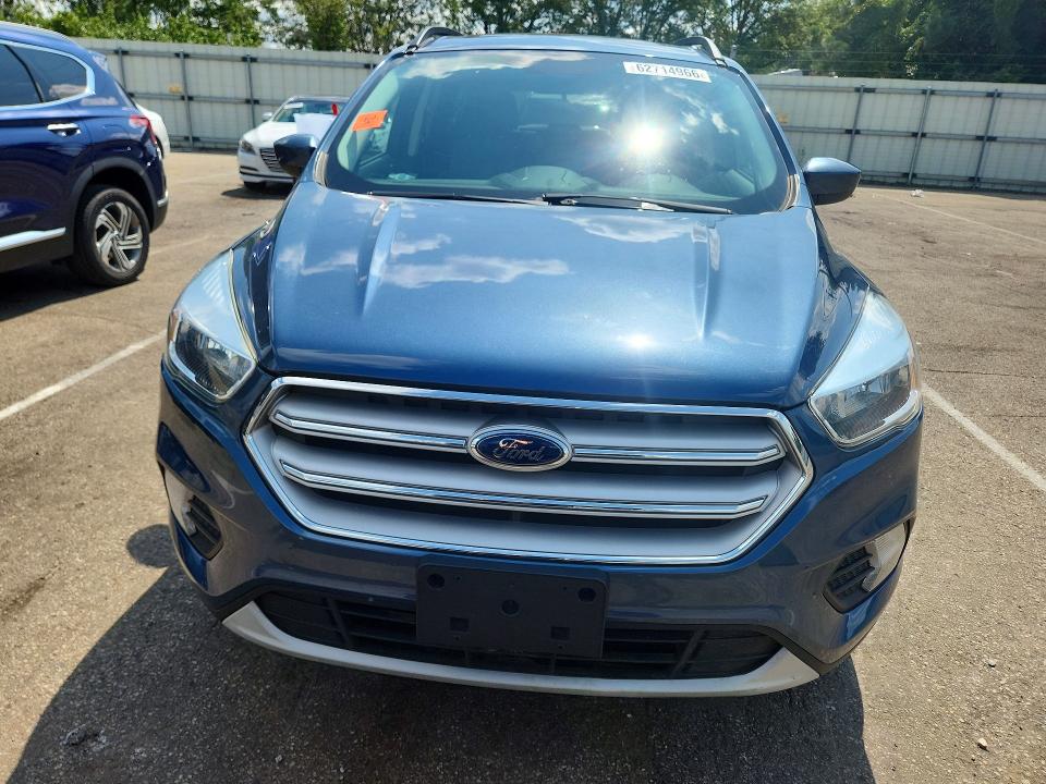 Продажа на аукционе авто 2018 Ford Escape, vin: 1FMCU9GD2JUA81247, номер лота: 62714966