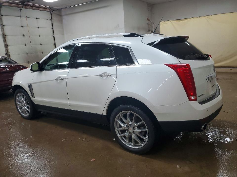 60495426 :رقم المزاد ، 3GYFNFE32ES658043 vin ، 2014 Cadillac Srx مزاد بيع