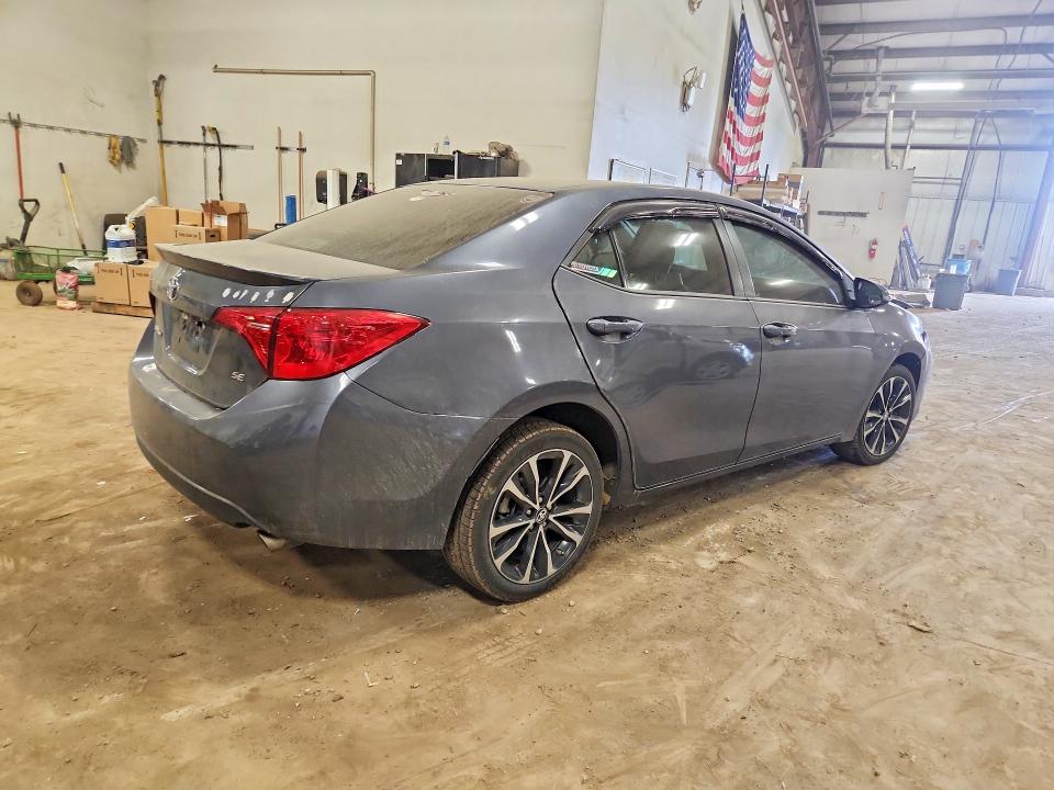 Продаж на аукціоні авто 2017 Toyota Corolla, vin: 5YFBURHE3HP629724, номер лоту: 61607876