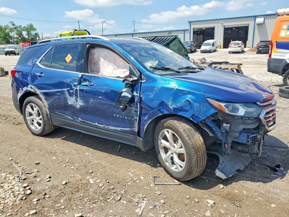 Продажа на аукционе авто 2020 Chevrolet Equinox, vin: 2GNAXXEV8L6216565, номер лота: 52500346