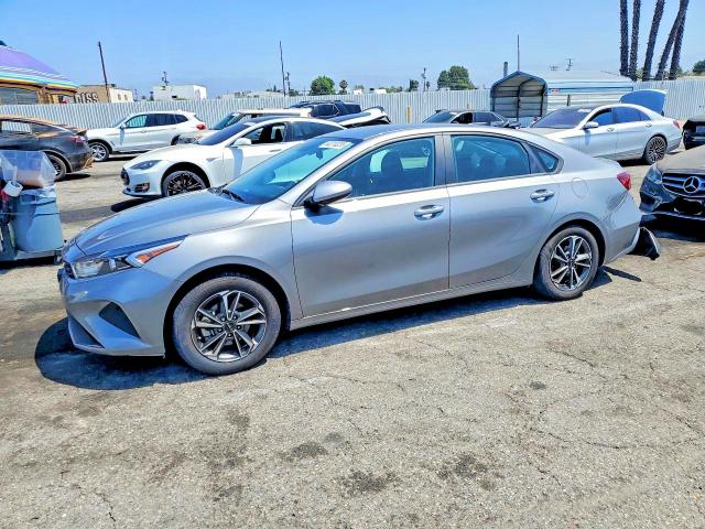 2023 Kia Forte მანქანა იყიდება აუქციონზე, vin: 3KPF24AD6PE653642, აუქციონის ნომერი: 63210226