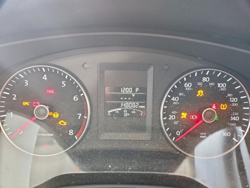 62796706 :رقم المزاد ، 3VWD07AJ4EM215223 vin ، 2014 Volkswagen Jetta مزاد بيع