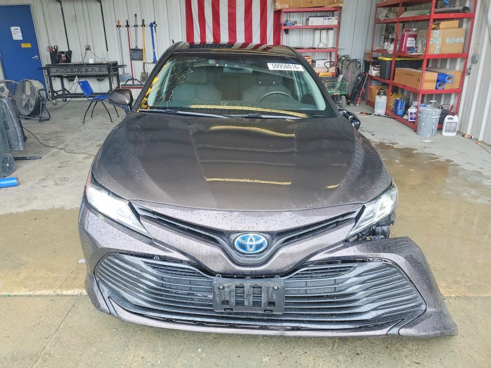 Продаж на аукціоні авто 2018 Toyota Camry, vin: 4T1B31HK5JU001419, номер лоту: 59950016